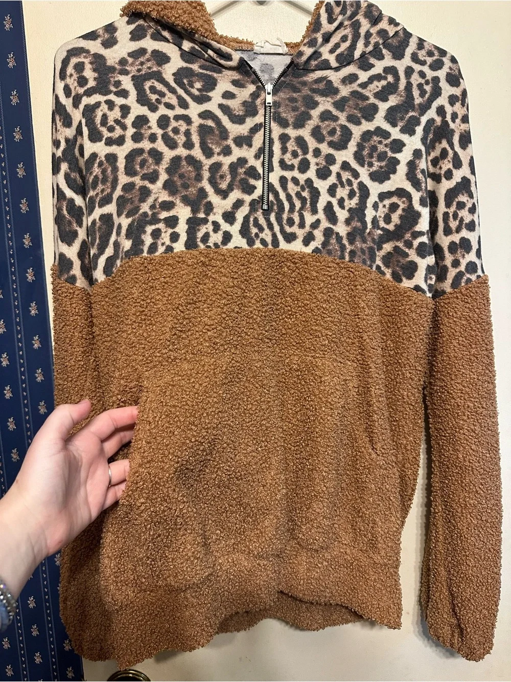 Cozy Leopard Colorblock Sherpa Hoodie - Brown